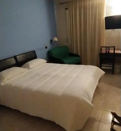 Hotel Milano 2*